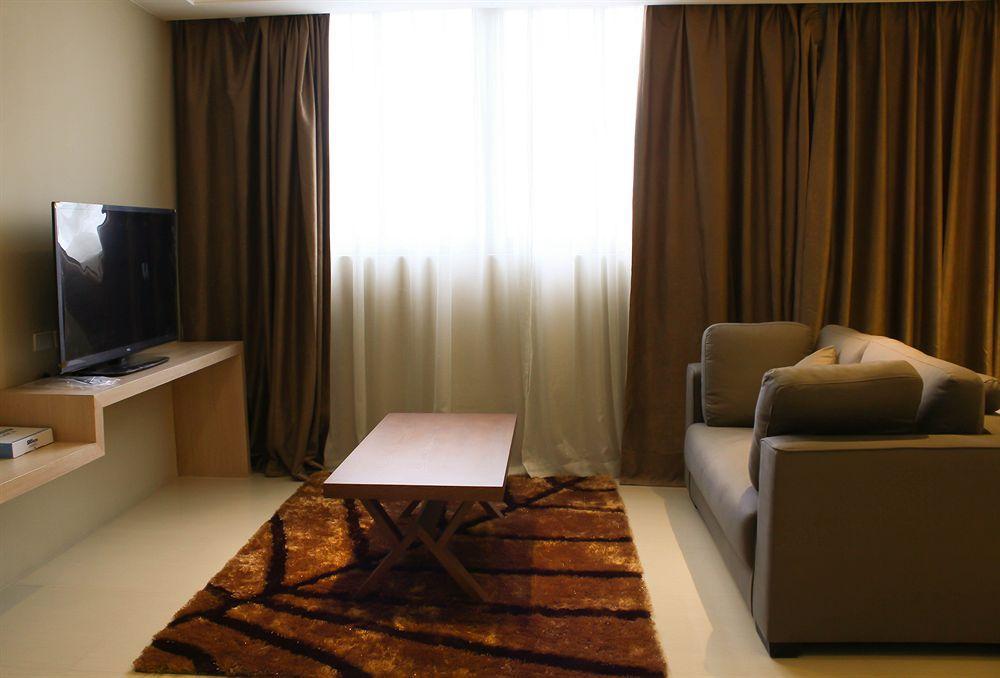 Dela Chambre Hotel Manila Kültér fotó